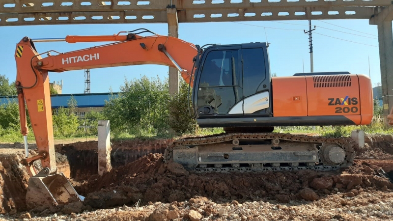 Экскаватор Hitachi ZX200 5G